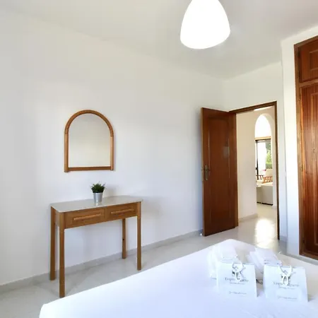 Apartamento Sp Porches (Algarve)
